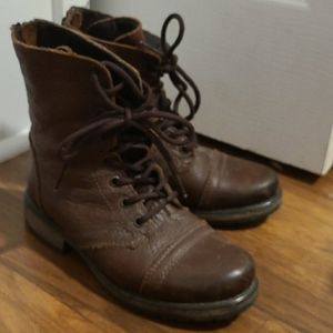 Steve Madden Combat boots